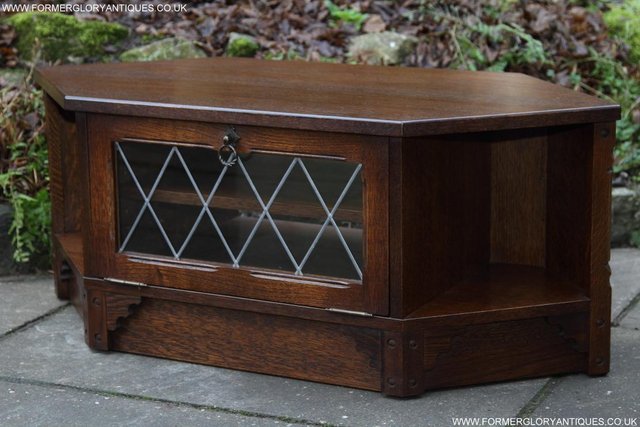 Image 32 of OLD MILL / CHARM DARK OAK TV HI FI CD STAND TABLE CABINET