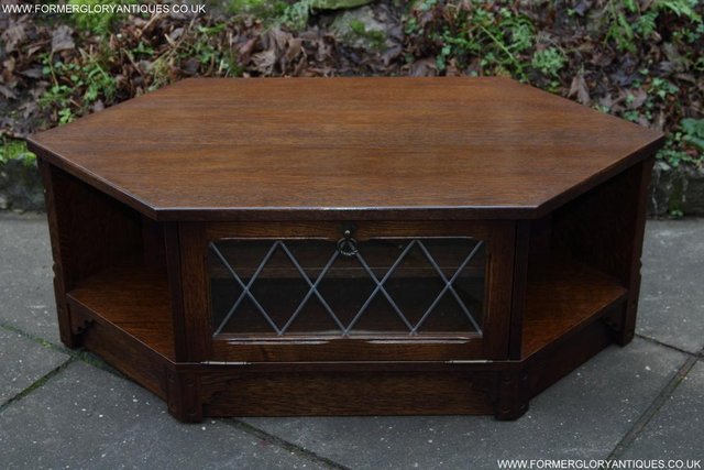 Image 36 of OLD MILL / CHARM DARK OAK TV HI FI CD STAND TABLE CABINET