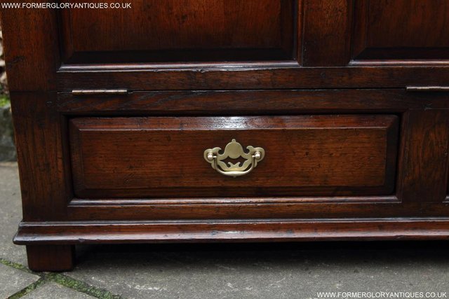 Image 32 of TITCHMARSH & GOODWIN OAK BLANKET DOWER CHEST BOX COFFER