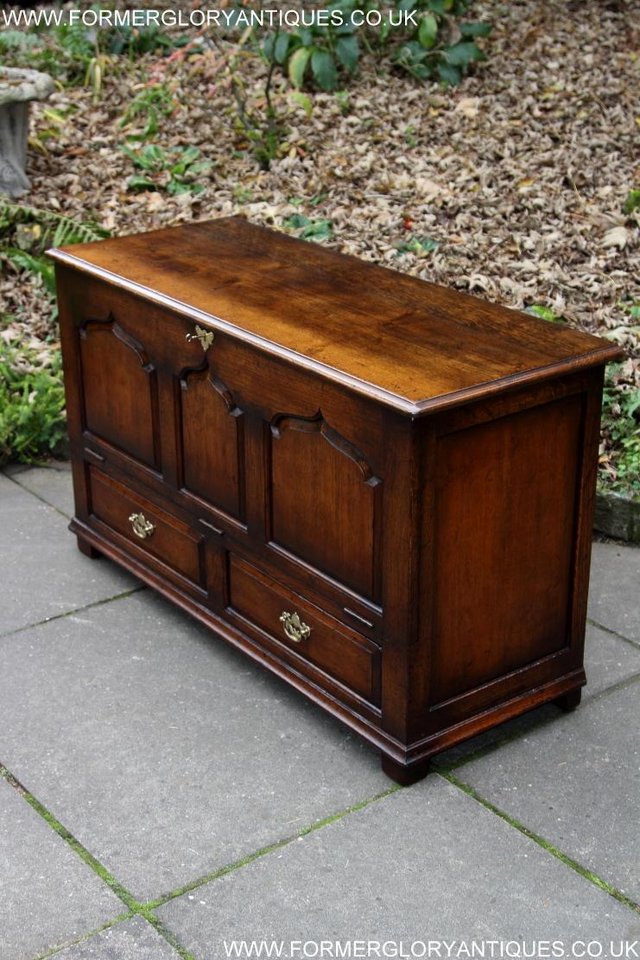 Image 34 of TITCHMARSH & GOODWIN OAK BLANKET DOWER CHEST BOX COFFER