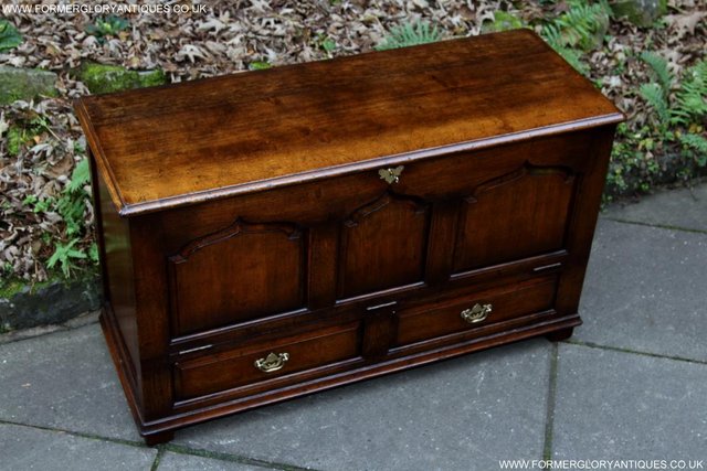 Image 56 of TITCHMARSH & GOODWIN OAK BLANKET DOWER CHEST BOX COFFER