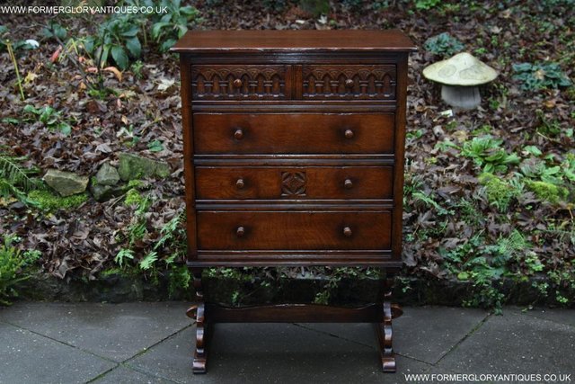 Image 26 of TITCHMARSH & GOODWIN CARVED OAK CHEST OF FOUR DRAWERS STAND
