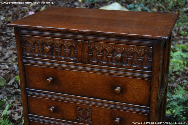 Image 37 of TITCHMARSH & GOODWIN CARVED OAK CHEST OF FOUR DRAWERS STAND