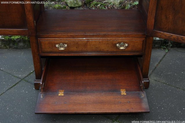 Image 12 of TITCHMARSH AND GOODWIN OAK TV HI FI DVD STAND TABLE CABINET