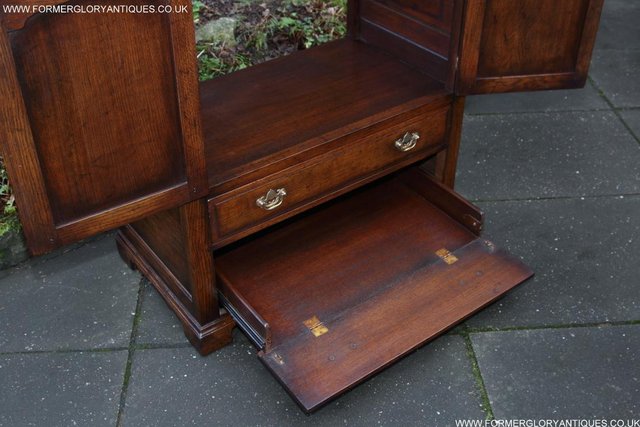 Image 46 of TITCHMARSH AND GOODWIN OAK TV HI FI DVD STAND TABLE CABINET