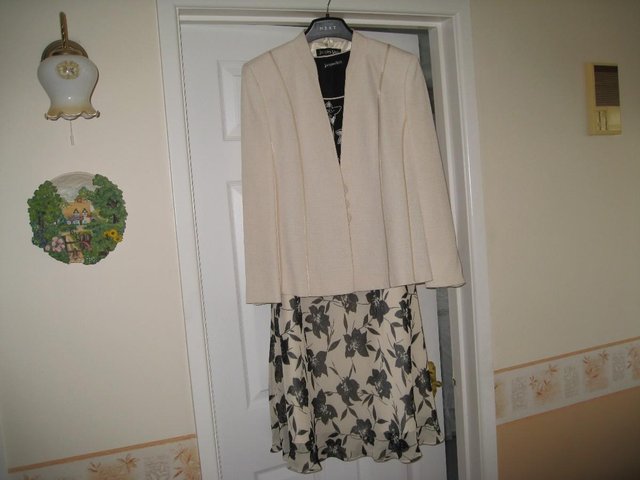 Image 3 of MOTHER OF BRIDE OUTFIT OR FOR SPECIAL OCCASIONSIZE14