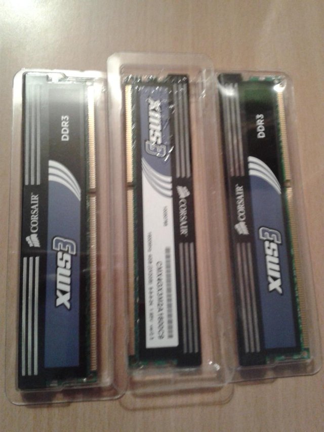 Preview of the first image of 6GB Corsair DDR3.