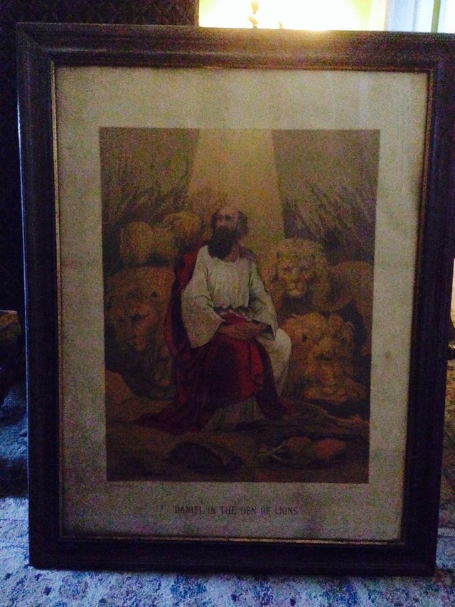 Image 2 of Beautiful print of Daniel in The Den of Lions