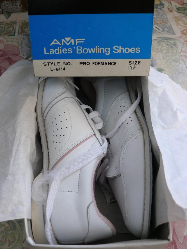 Preview of the first image of Bowling Shoes for Ladies.