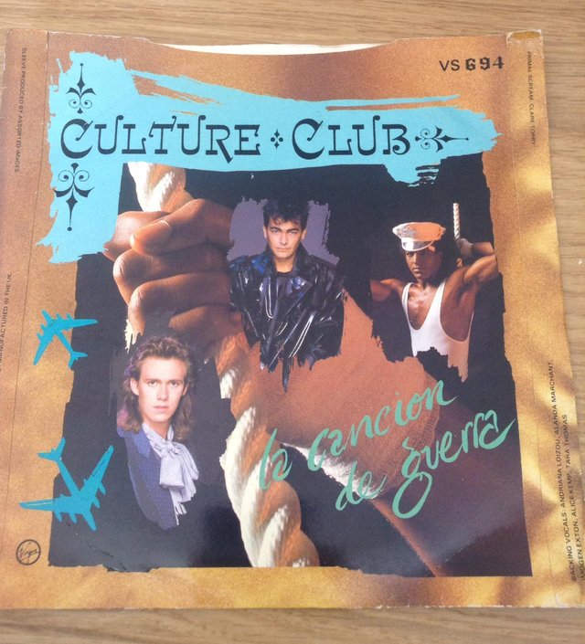 Preview of the first image of Culture club.