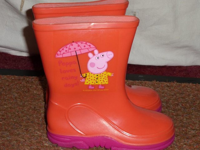 Image 3 of Peppa Pig Wellies Size 8 (infant)