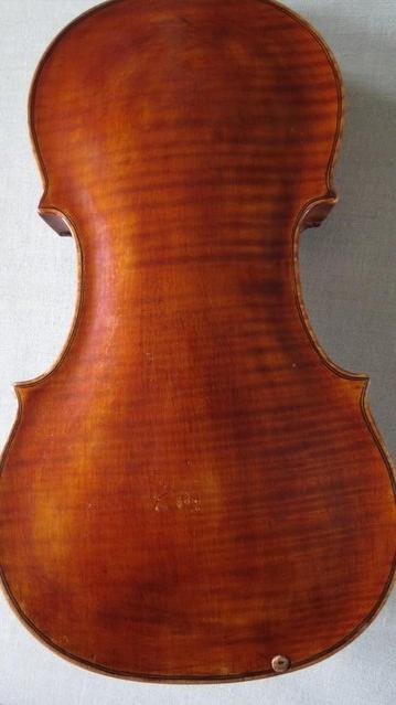 Image 4 of Beautiful Old Violin circa 1830