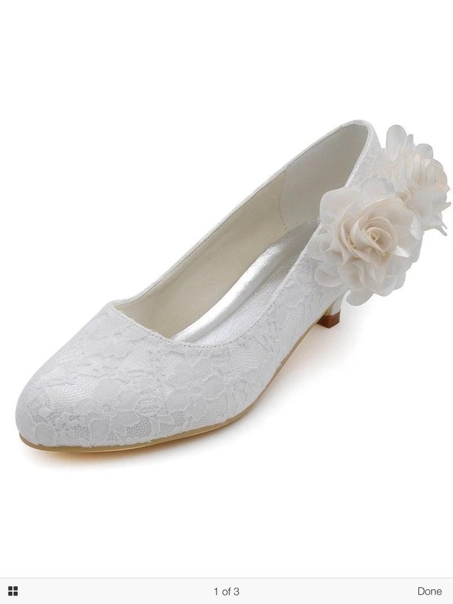 Preview of the first image of Size 4 Low Heel Almond Toe Flowers Bridal Lace Wedding Shoes.