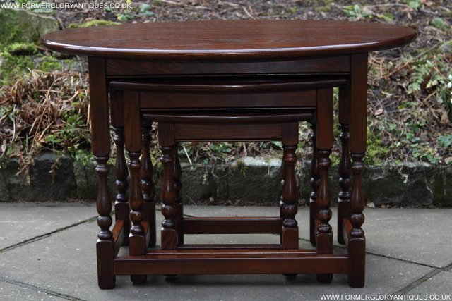 Image 10 of AN OLD CHARM TUDOR OAK NEST OF THREE COFFEE SIDE END TABLES