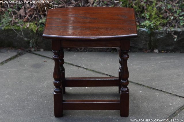 Image 31 of AN OLD CHARM TUDOR OAK NEST OF THREE COFFEE SIDE END TABLES