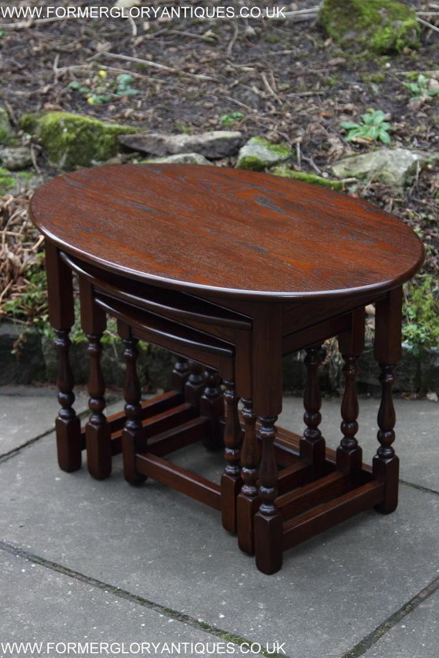 Image 50 of AN OLD CHARM TUDOR OAK NEST OF THREE COFFEE SIDE END TABLES