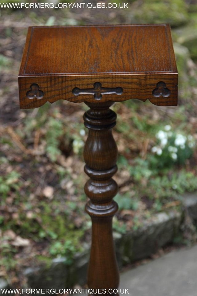 Image 15 of AN OLD CHARM JAYCEE LIGHT OAK DISPLAY PLANT LAMP STAND TABLE