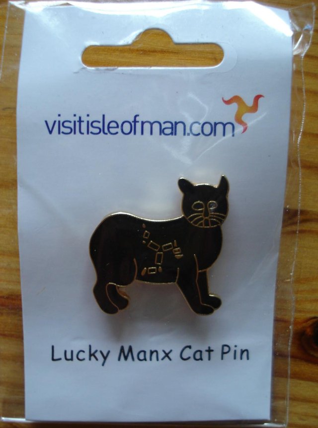 Image 2 of NEW SOUVENIR LUCKY MANX CAT LAPEL BADGE/TIE PIN FROM I.O.M.