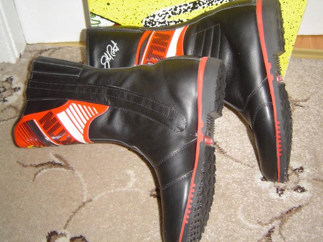 Image 2 of J S Boots brand new