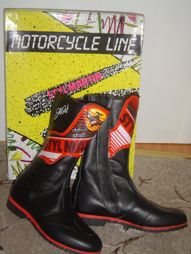 Image 3 of J S Boots brand new