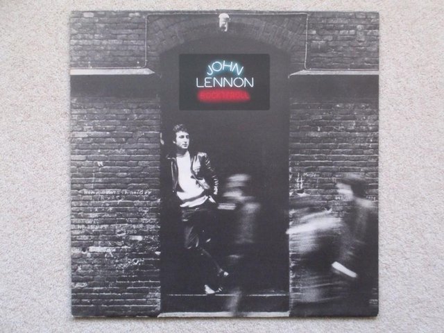 Image 2 of John Lennon Rock n Roll LP Apple PCS7169 1975