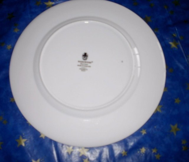 Image 2 of Wedgwood Dinner Plate Mirabelle