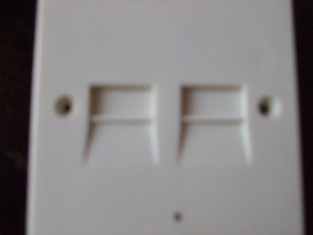 Image 3 of BT STYLE TWIN TELEPHONE SOCKET (ONLY £1.00)