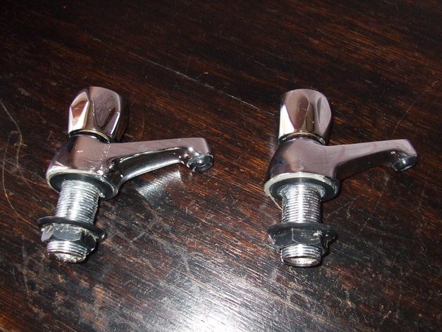 Image 3 of ASSORTEDCHROME TAPS.(ONLY £5.00) PER IEM