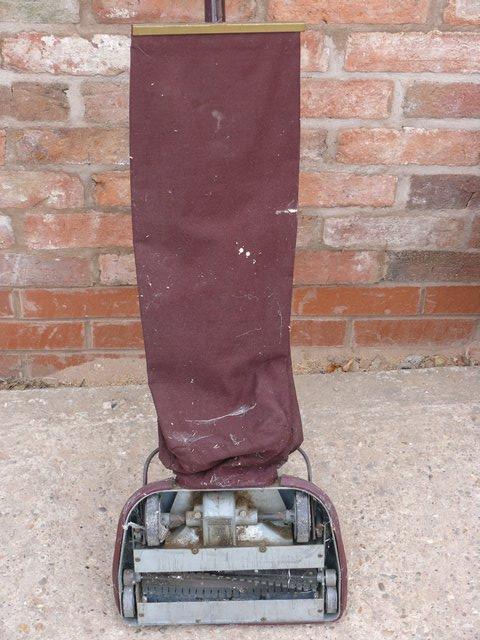 Image 2 of Collectors Look!! - Antique carpet sweeper
