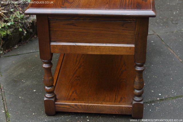 Image 18 of OLD CHARM JAYCEE LIGHT OAK SIDE END COFFEE LAMP TABLE STAND