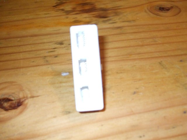 Image 2 of TELEPHONE 2 WAY  PLUG IN PHONE EXTENSION  (ONLY £1.00)