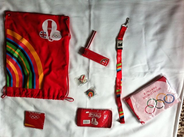 Preview of the first image of Limited Edition Official Coca Cola GB Olympic memorabilia.