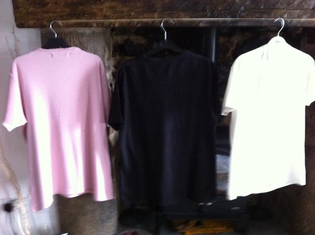 Image 2 of 3 Mens Designer T-Shirts....(only 1 left)
