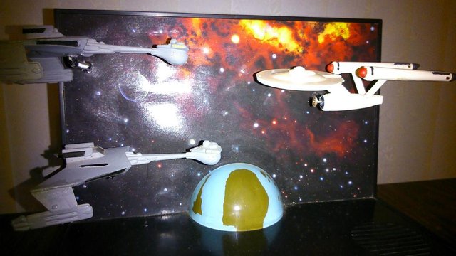Image 2 of Klingon bird of prey with starship enterprise