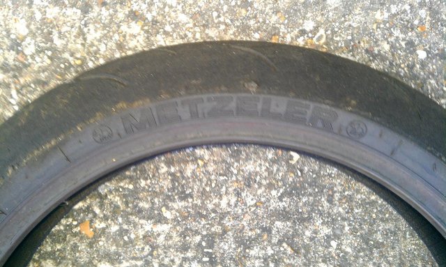 Preview of the first image of Metzeler RaceTec 120/70/17 ZR M/C 58W Front Tyre.