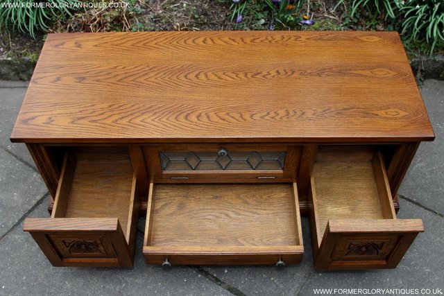 Image 12 of AN OLD CHARM OAK TV STAND BASE TABLE HI FI DVD CD CABINET