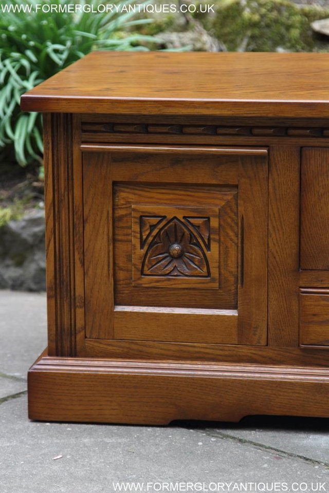 Image 21 of AN OLD CHARM OAK TV STAND BASE TABLE HI FI DVD CD CABINET