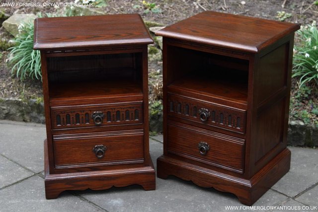 Image 25 of PAIR OF OLD CHARM OAK BEDSIDE CABINETS LAMP TABLE DRAWERS