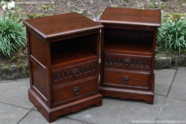 Image 46 of PAIR OF OLD CHARM OAK BEDSIDE CABINETS LAMP TABLE DRAWERS