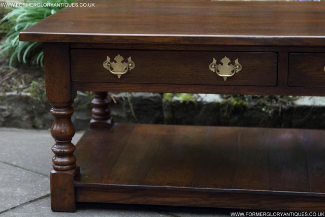 Image 18 of A TITCHMARSH GOODWIN STYLE OAK COFFEE PHONE SIDE LAMP TABLE