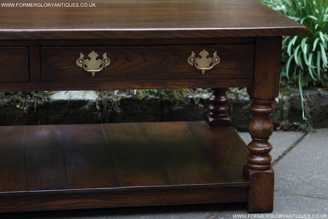 Image 25 of A TITCHMARSH GOODWIN STYLE OAK COFFEE PHONE SIDE LAMP TABLE