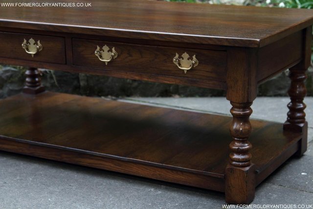 Image 35 of A TITCHMARSH GOODWIN STYLE OAK COFFEE PHONE SIDE LAMP TABLE