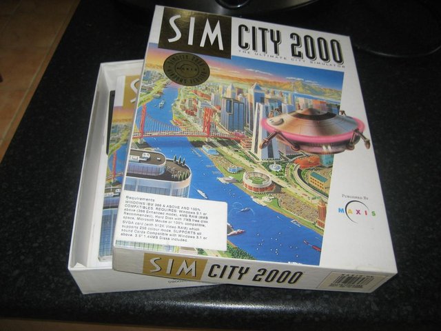 Preview of the first image of SIM CITY 2000 Computer game for PCs.