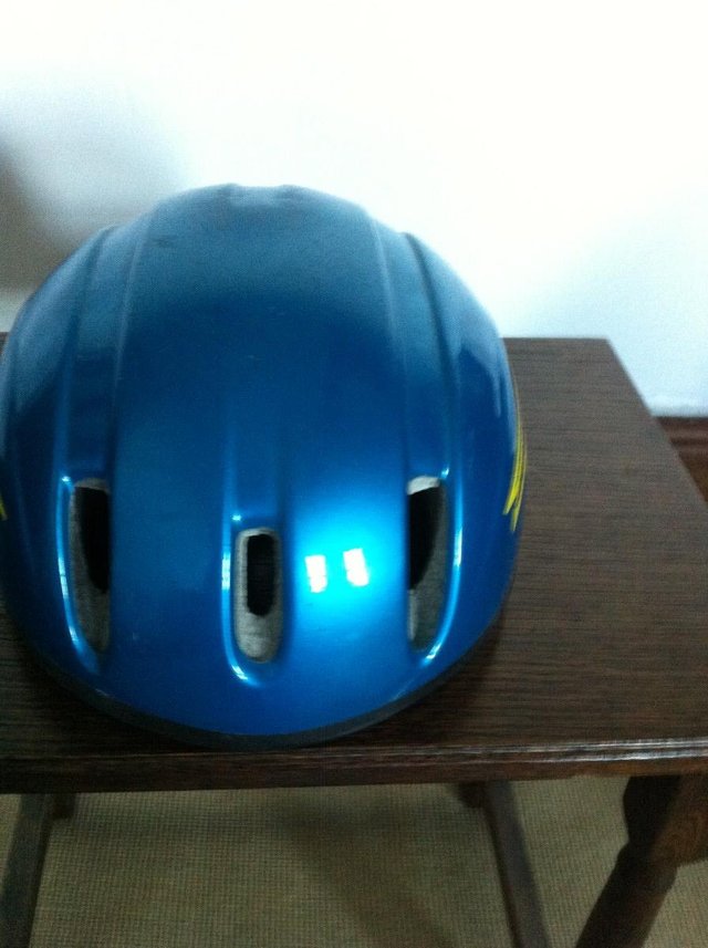 Image 3 of Childrens cycle helmet