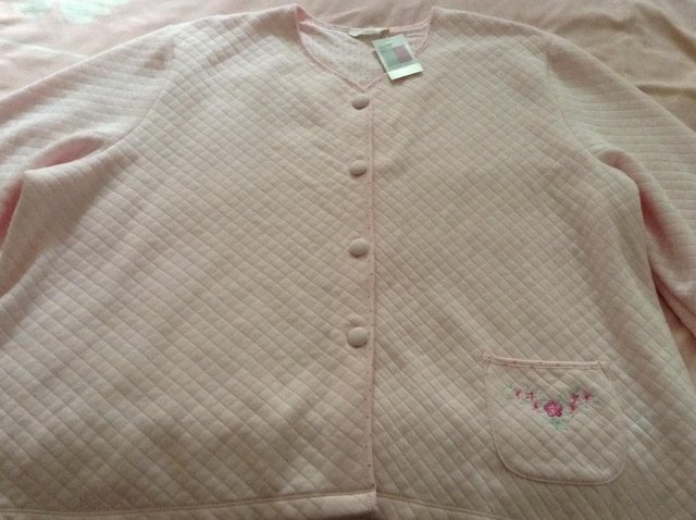 Preview of the first image of Brand New M&S Pink Bed Jacket Size 20 - 22.