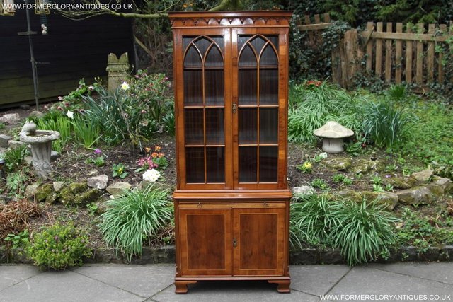 Image 5 of A BEVAN FUNNELL YEW BOOKCASE DRINKS DISPLAY CD DVD CABINET
