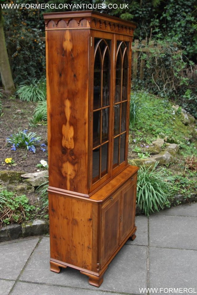 Image 9 of A BEVAN FUNNELL YEW BOOKCASE DRINKS DISPLAY CD DVD CABINET