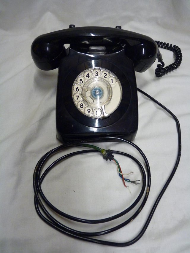 Preview of the first image of Vintage Black Telephone.