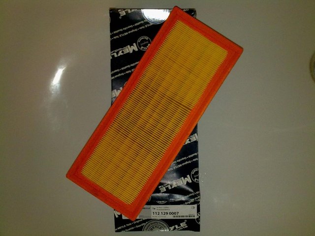 Preview of the first image of New VW Meyle paper air filter (rectangular type).