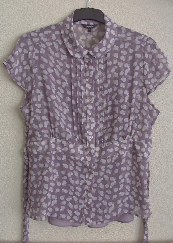 Preview of the first image of Ladies Lilac/Beige Spotted Blouse By Papaya - sz 20.  B18.